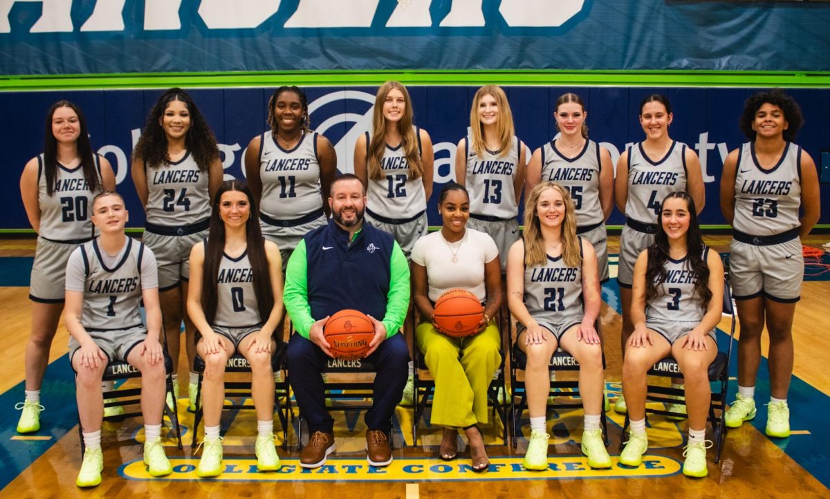 Lady Lancers basketball team  of College of Lake County